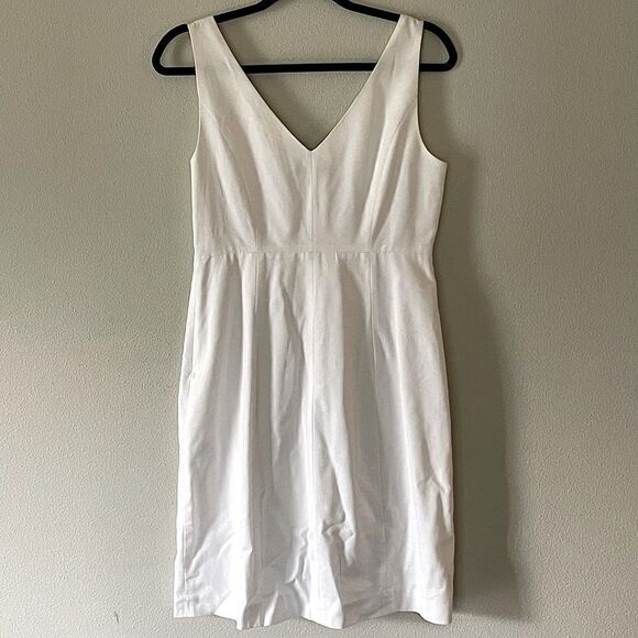 New! The Limited, White, Knee-Length, Lined Dress. Size 8. - Picture 2 of 7